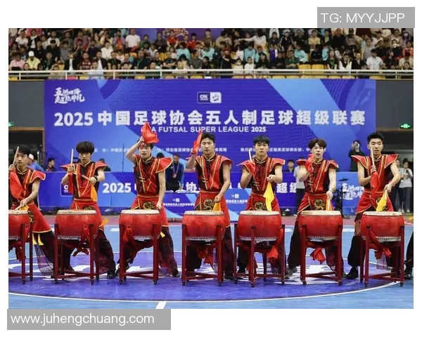 足球联赛球队赛季表现与体能分布关系